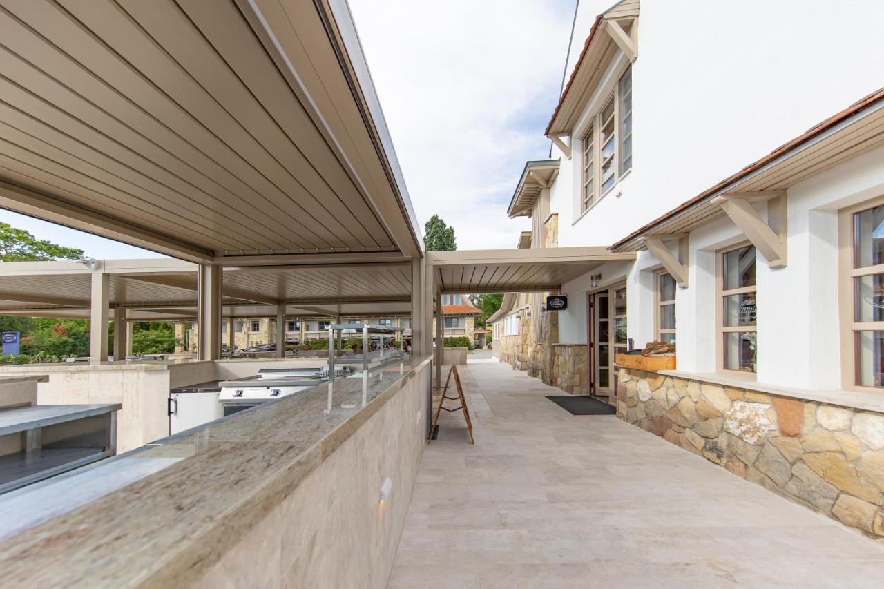 Balatonfoi Yacht Club מלון 4*