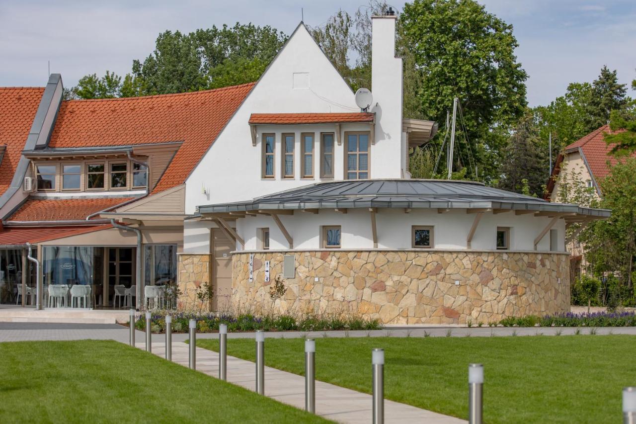 Balatonfoi Yacht Club 4*