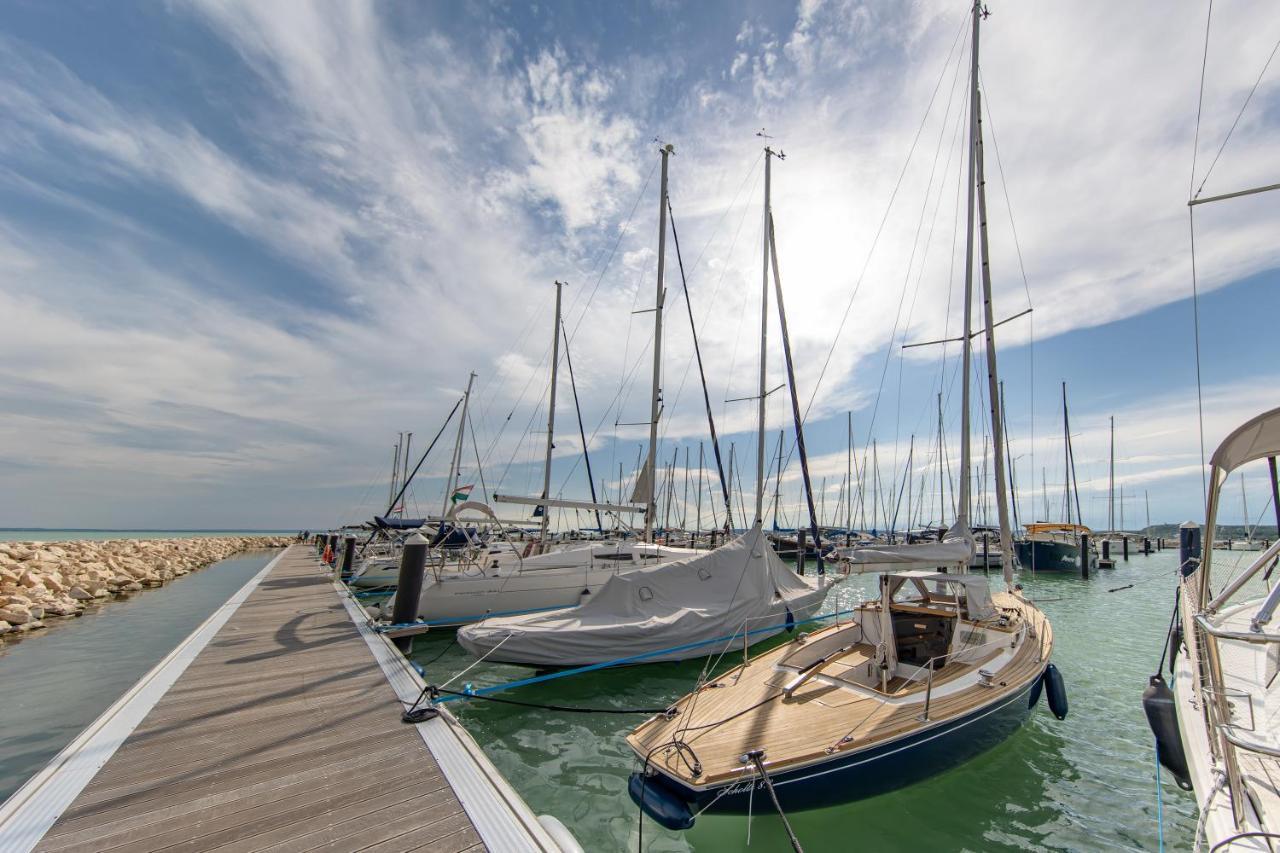 Balatonfoi Yacht Club 4* Balatonkenese